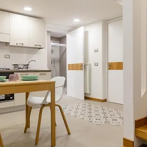 https://le-gemme-catania.catania-hotels.net